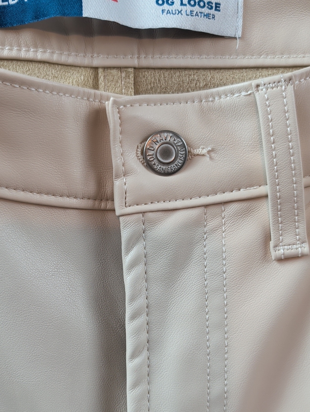Old Navy Faux Leather Pants Size 12 - Picture 3 of 7